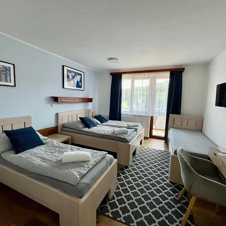 U Prehrady Guest house