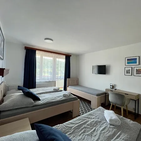 U Prehrady Guest house